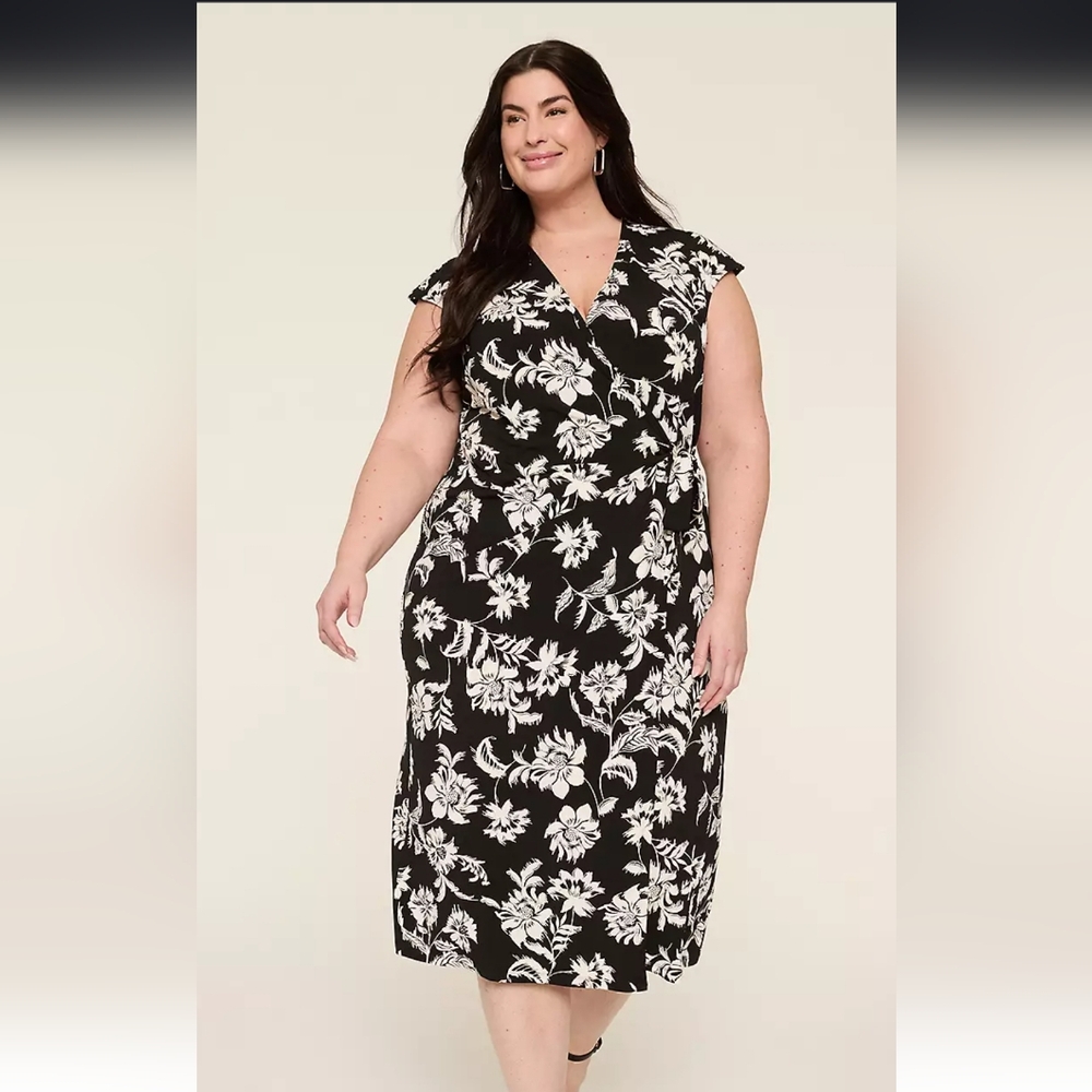 Lane Bryant Cap-Sleeve Jersey Wrap Tie Dress Floral Black White Print 26/28 NWT